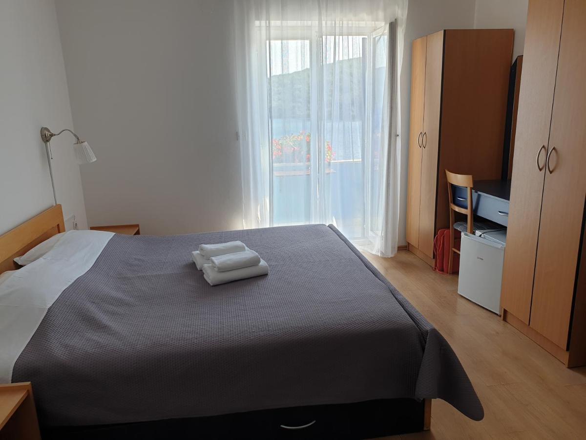 Bed and Breakfast Sobe Mamalu Valun Zewnętrze zdjęcie