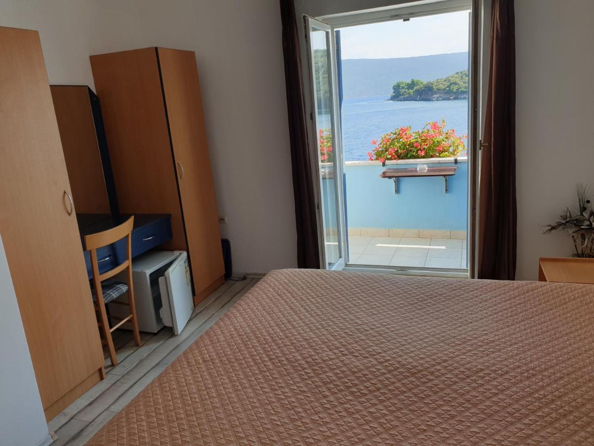 Bed and Breakfast Sobe Mamalu Valun Zewnętrze zdjęcie