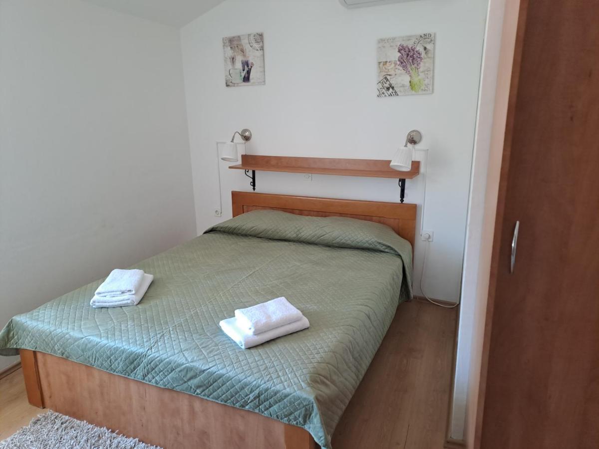 Bed and Breakfast Sobe Mamalu Valun Zewnętrze zdjęcie