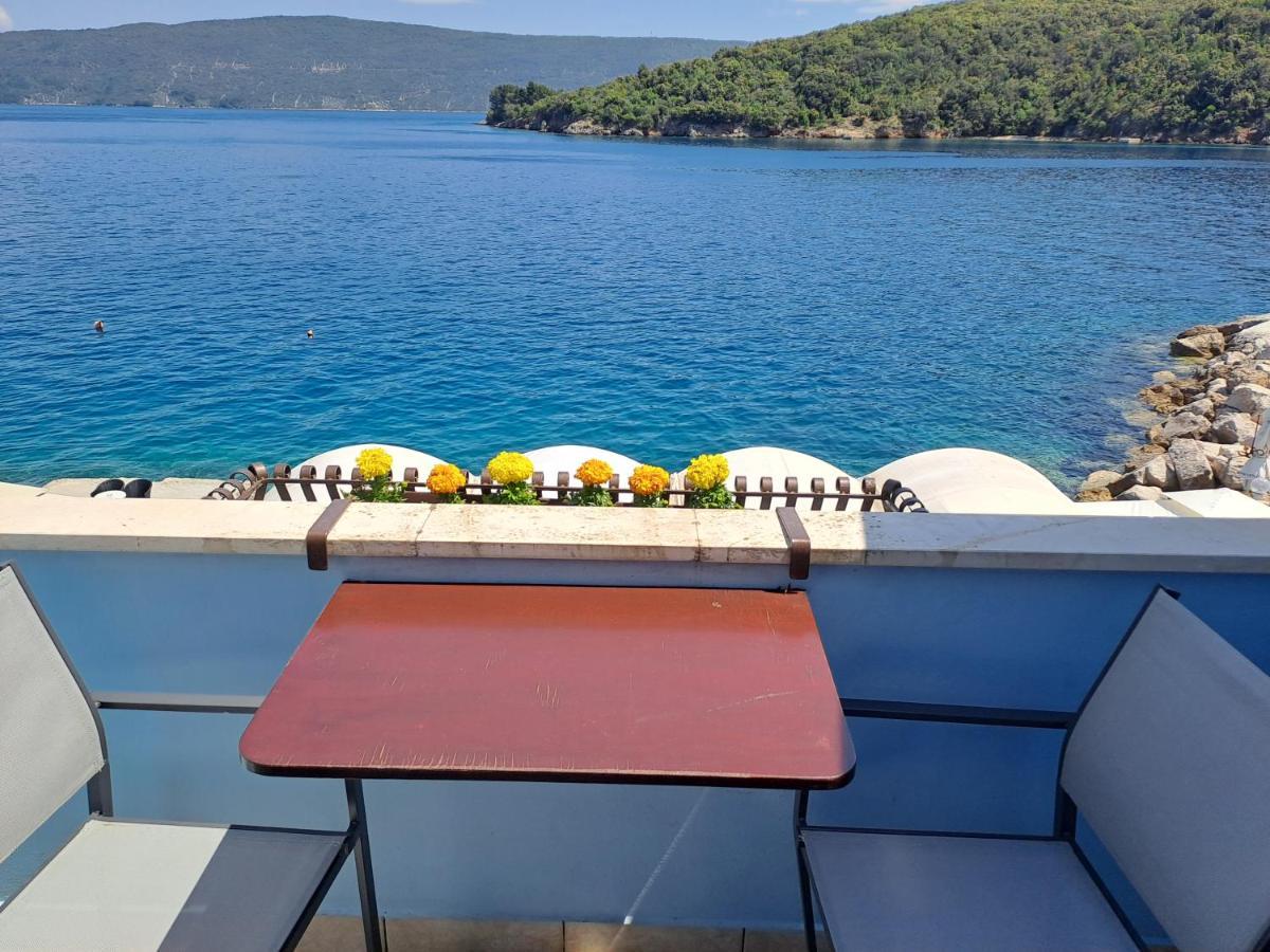 Bed and Breakfast Sobe Mamalu Valun Zewnętrze zdjęcie