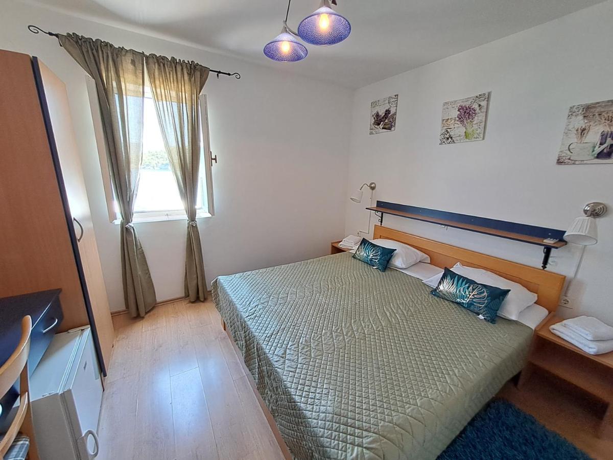Bed and Breakfast Sobe Mamalu Valun Zewnętrze zdjęcie