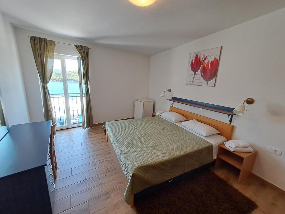 Bed and Breakfast Sobe Mamalu Valun Zewnętrze zdjęcie