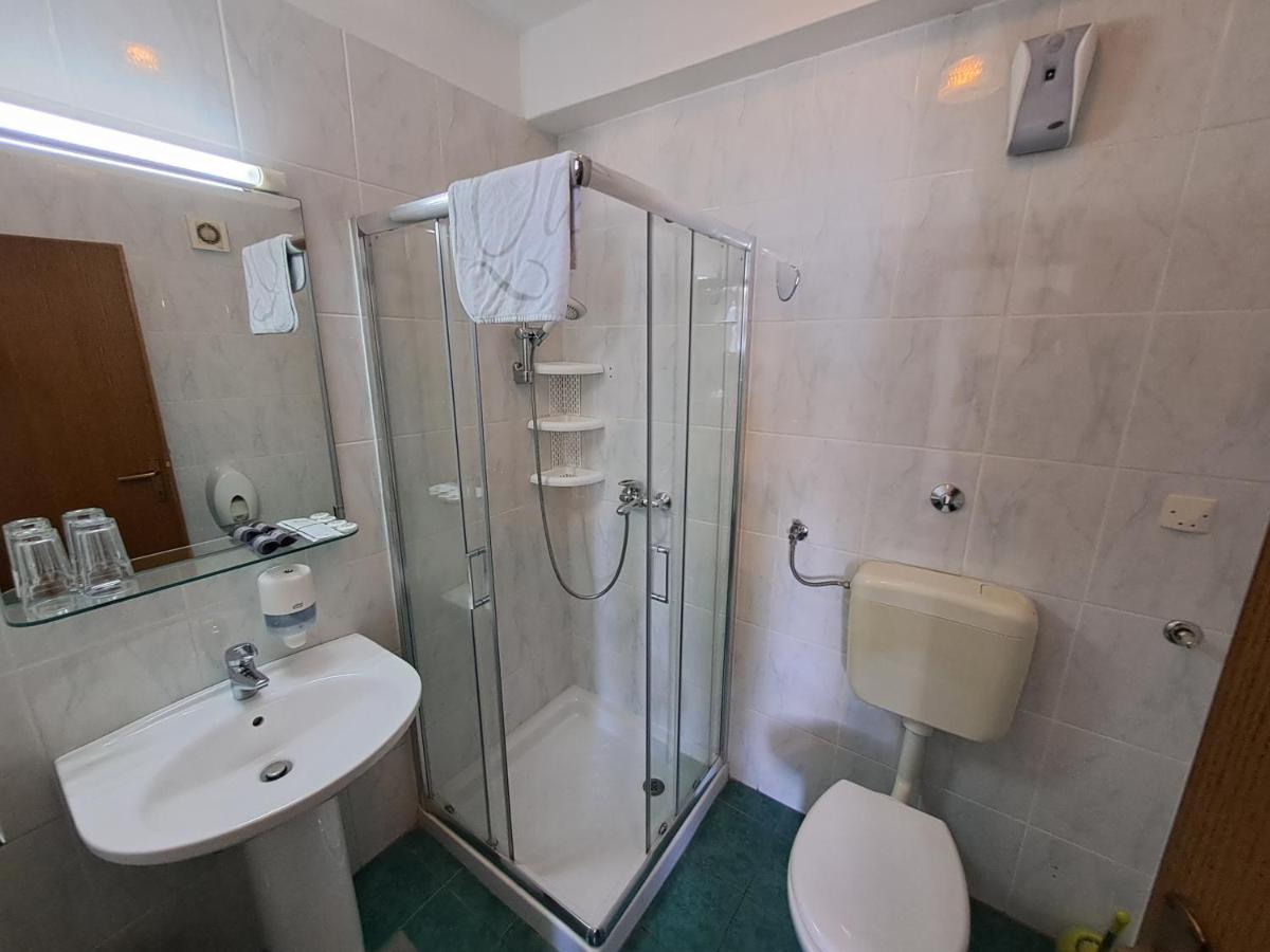 Bed and Breakfast Sobe Mamalu Valun Zewnętrze zdjęcie