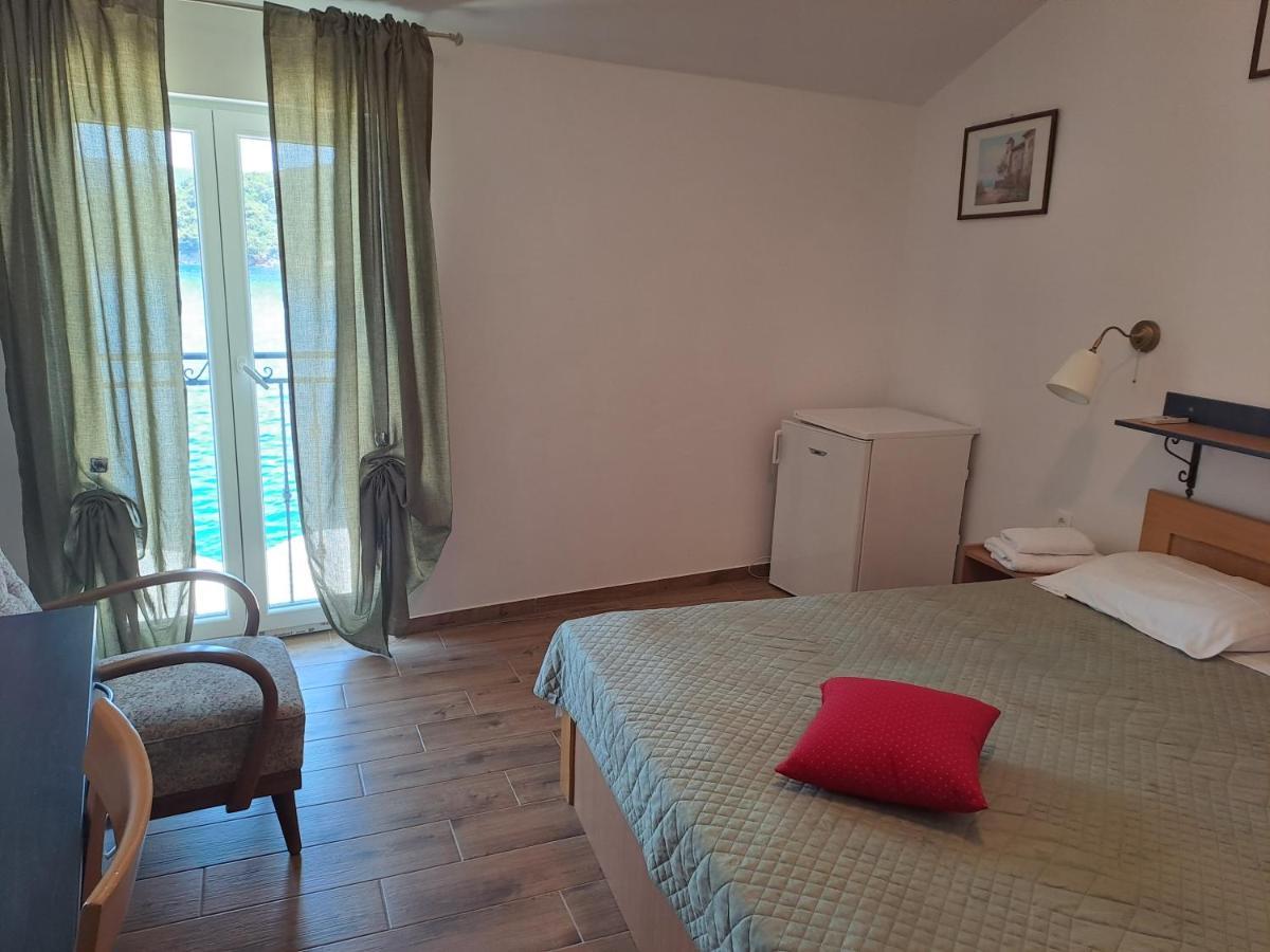 Bed and Breakfast Sobe Mamalu Valun Zewnętrze zdjęcie