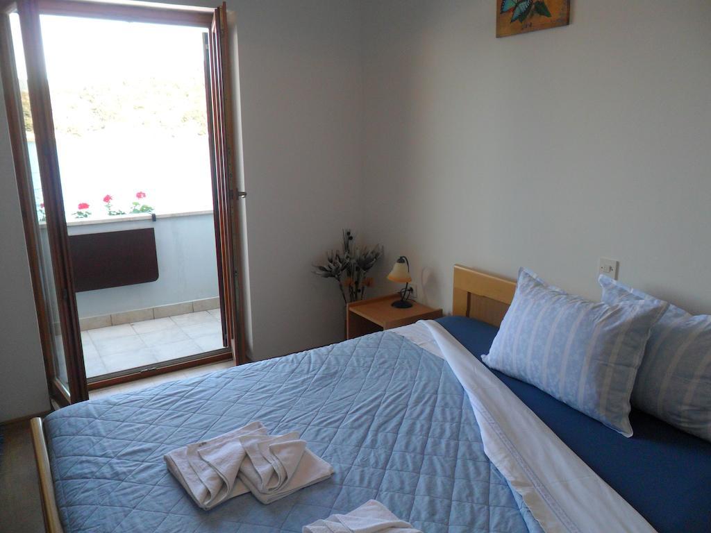 Bed and Breakfast Sobe Mamalu Valun Pokój zdjęcie