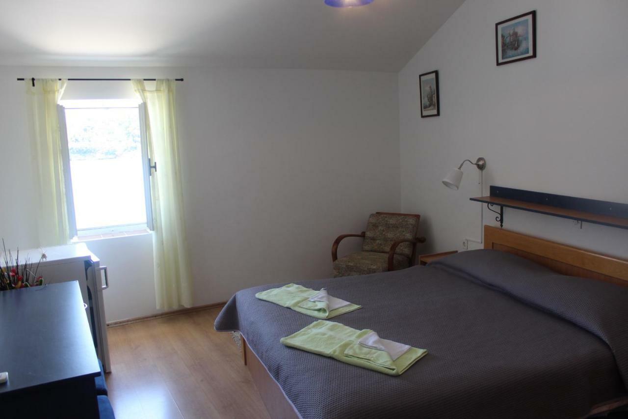 Bed and Breakfast Sobe Mamalu Valun Zewnętrze zdjęcie